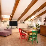 La Gatta Nel Borgo Apartamento
